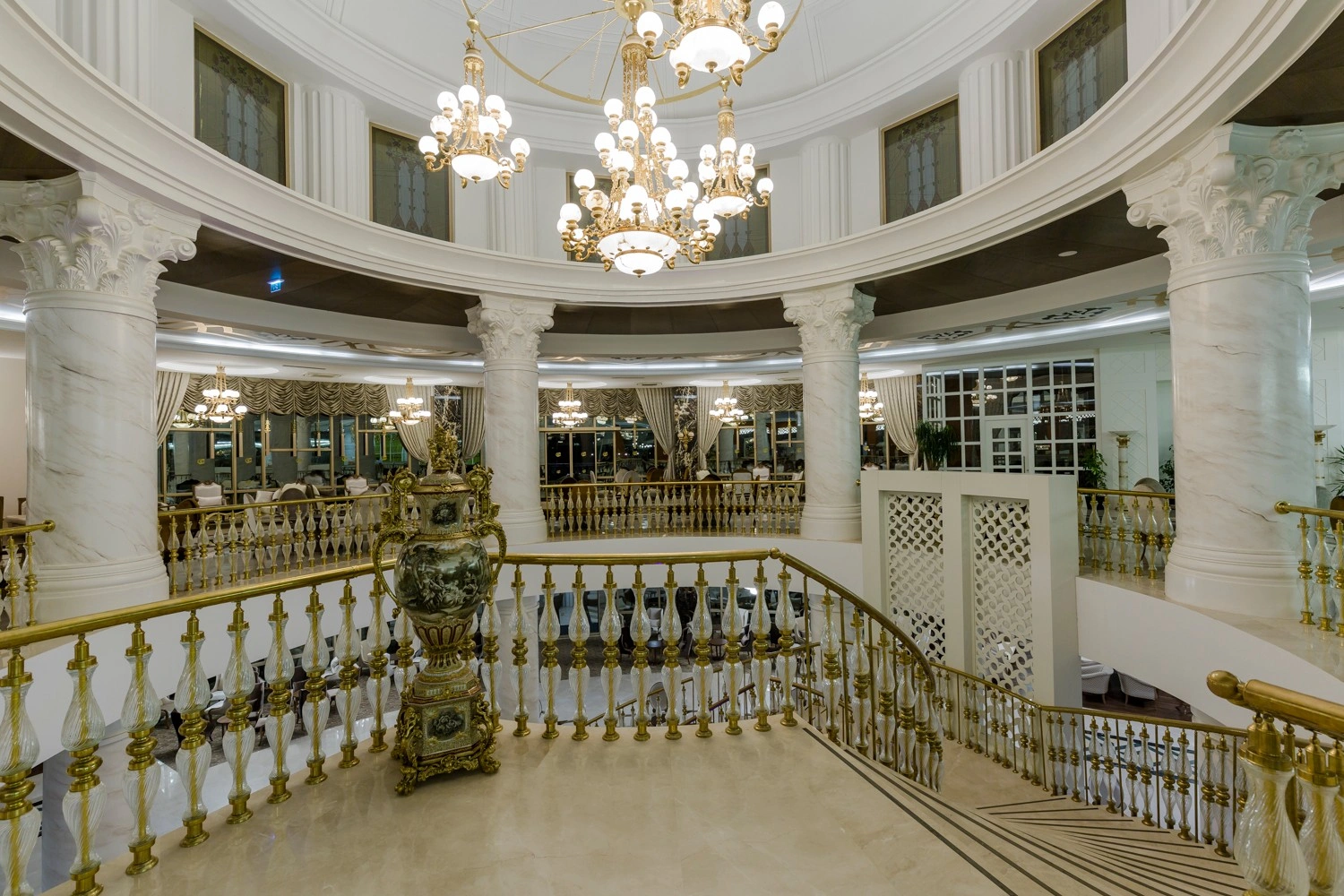 sunis-efes-royale-3.webp